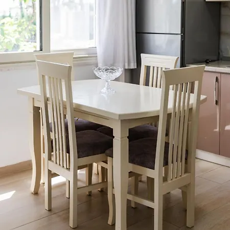 Lalzi Bay Family Retreat 2br By Pikhost 아파트 드라치