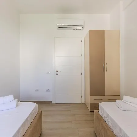 Lalzi Bay Family Retreat 2br By Pikhost Apartment *