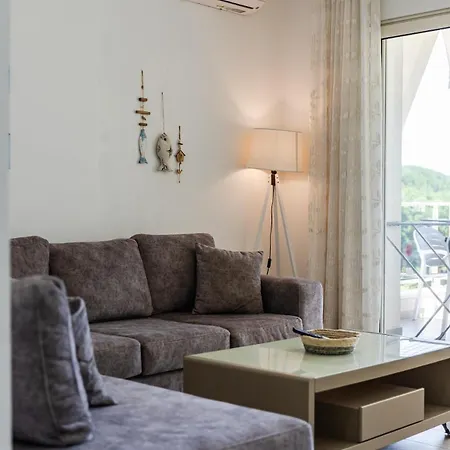 아파트 Lalzi Bay Family Retreat 2br By Pikhost 드라치