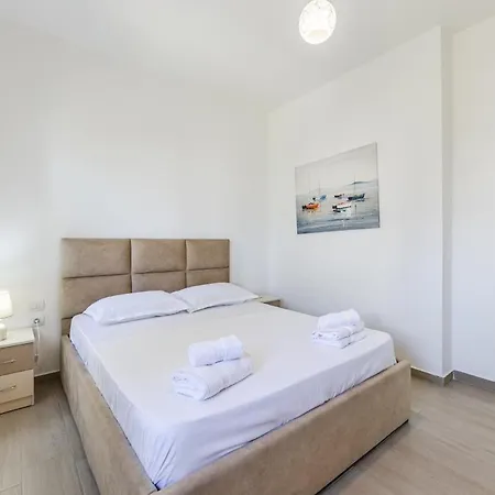 Lalzi Bay Family Retreat 2br By Pikhost Apartment Draç