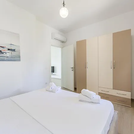 Lalzi Bay Family Retreat 2br By Pikhost * Durrës